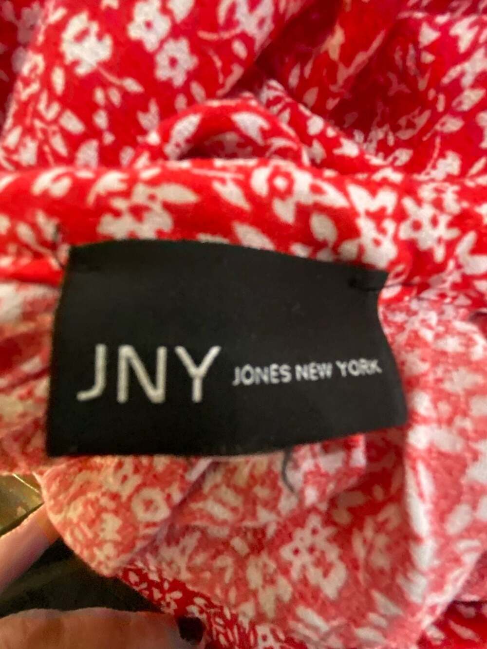 Jones New York Red Floral Paisley Border V-Neck Tunic Top 24 pit to pit - Picture 6 of 7